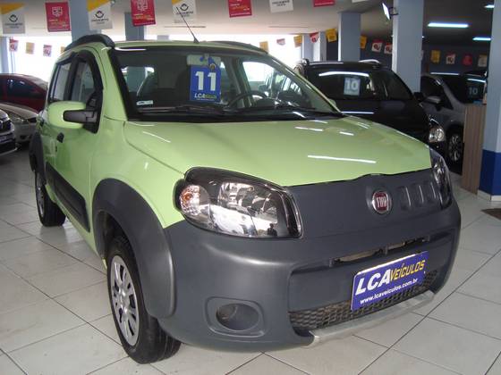 FIAT UNO 1.0 WAY 8V FLEX 4P MANUAL FIAT UNO 1.0 WAY 8V FLEX 4P MANUAL